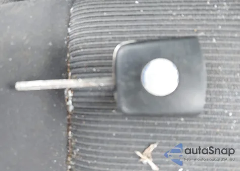 2007 Volkswagen Rabbit 2-Door из США, поврежденный, VIN WVWBS71K57W159129